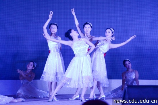 D8H_5724.jpg
