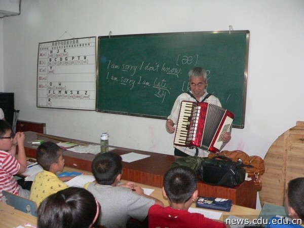 2唱歌学英语.jpg