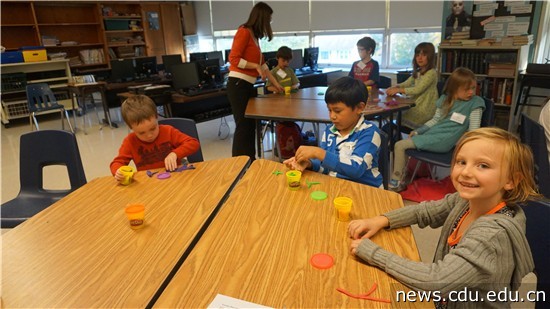 新罕布什尔大学孔院下设牡蛎河学区孔子课堂新班招生持续火热4 - 复件_副本.jpg