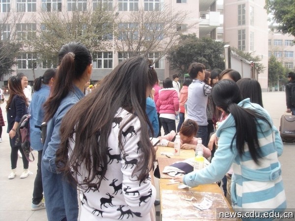 20130308095212n911bsPdm5_full.jpg