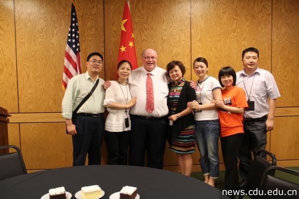 国际事务助理副校长.jpg