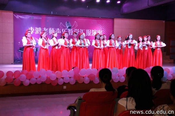 红莓花儿开1.jpg
