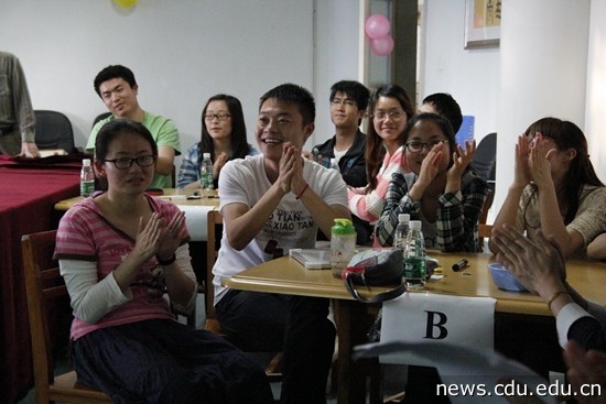 图书馆4.23读书日“知识竞答决赛”现场2.JPG