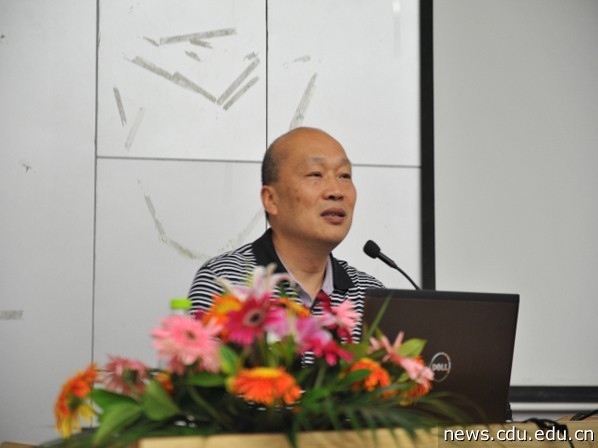 省教育厅李处发言.jpg