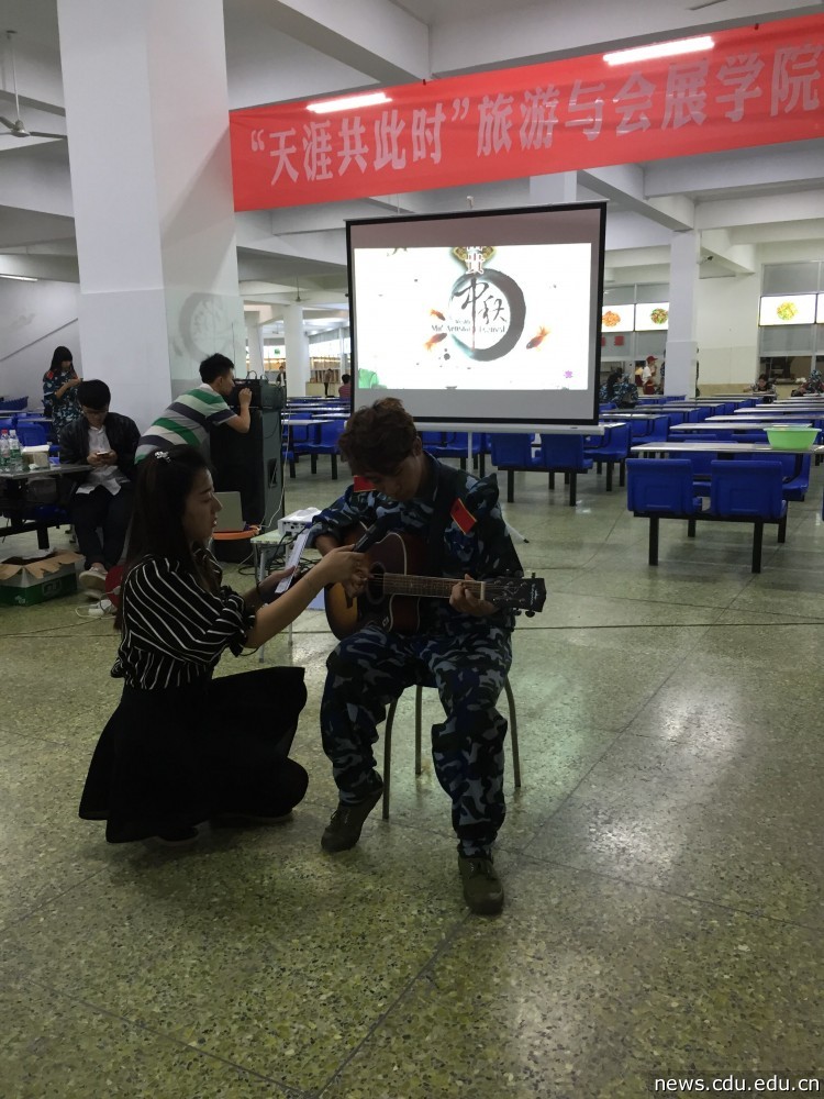 QQ图片20150928141253.jpg