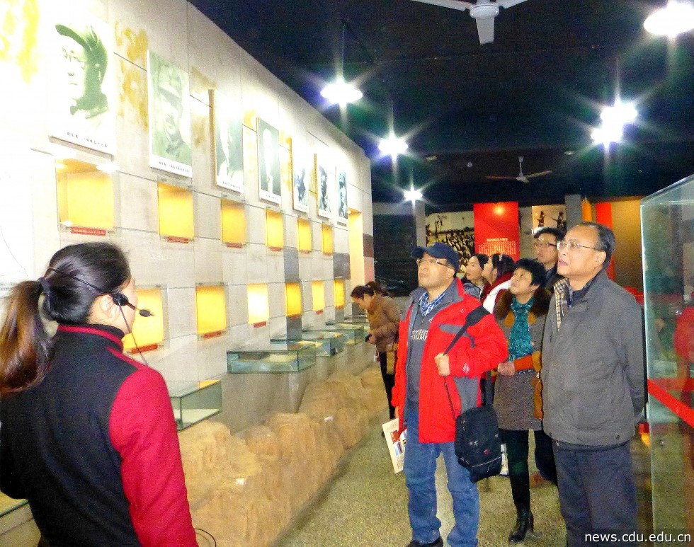 侨联教育活动-01.jpg