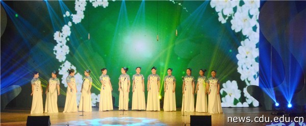 女声小合唱《东西南北茉莉花》.JPG