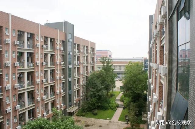 住在成都这个地方，给你大学四年的“神仙体验”