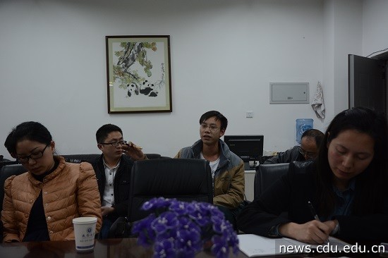 第三次创业座谈会及考察交流会学生代表发言.JPG