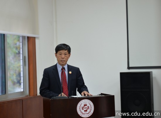 中国红十字基金会徐荣祥再生生命基金管委会委员陈宝琪致辞.jpg