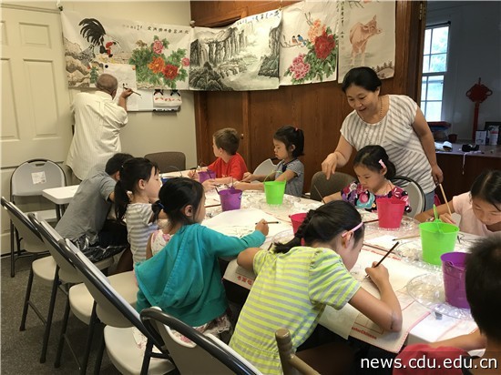 书画讲堂上课照片2 (1).jpg